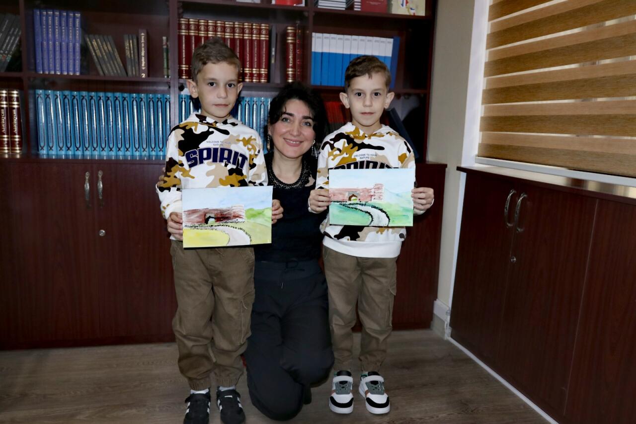 В Ичеришехер прошла выставка картин Лалы Багирзаде