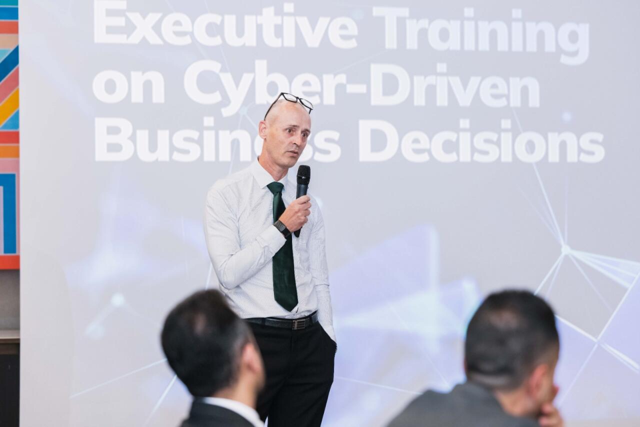 İRİA rəhbər şəxslər üçün növbəti kibermaarifləndirmə təlimi təşkil edib