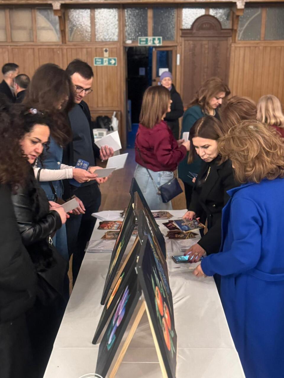 Londonda Gülnarə Cəfərin “Yeddi gözəl” sərgisi baş tutub