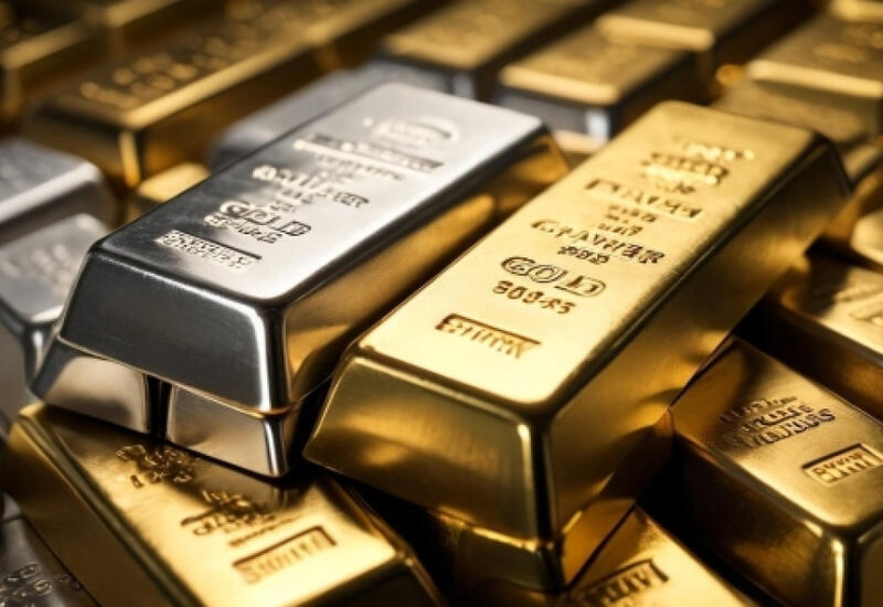 Золото и серебро подорожали