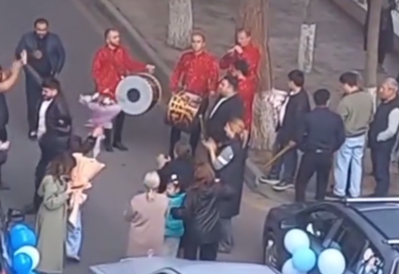 25 il sonra doğulan körpənin ailəyə bəxş etdiyi sevinc