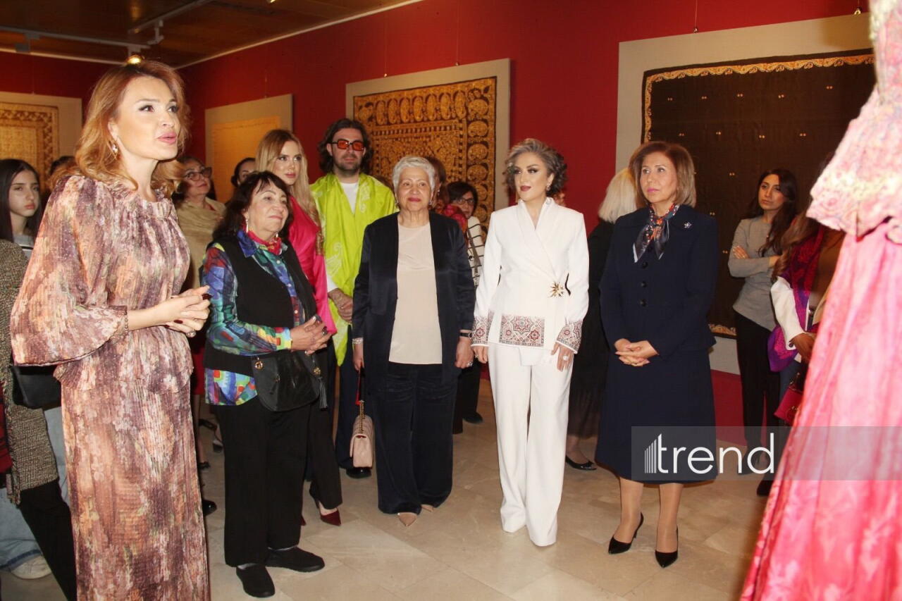 Азербайджанский музей ковра и Гюльнара Халилова представили "Новую историю кялагаи"