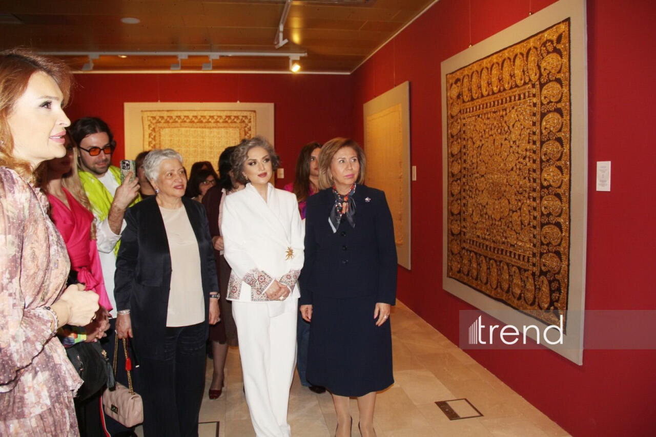 Азербайджанский музей ковра и Гюльнара Халилова представили "Новую историю кялагаи"