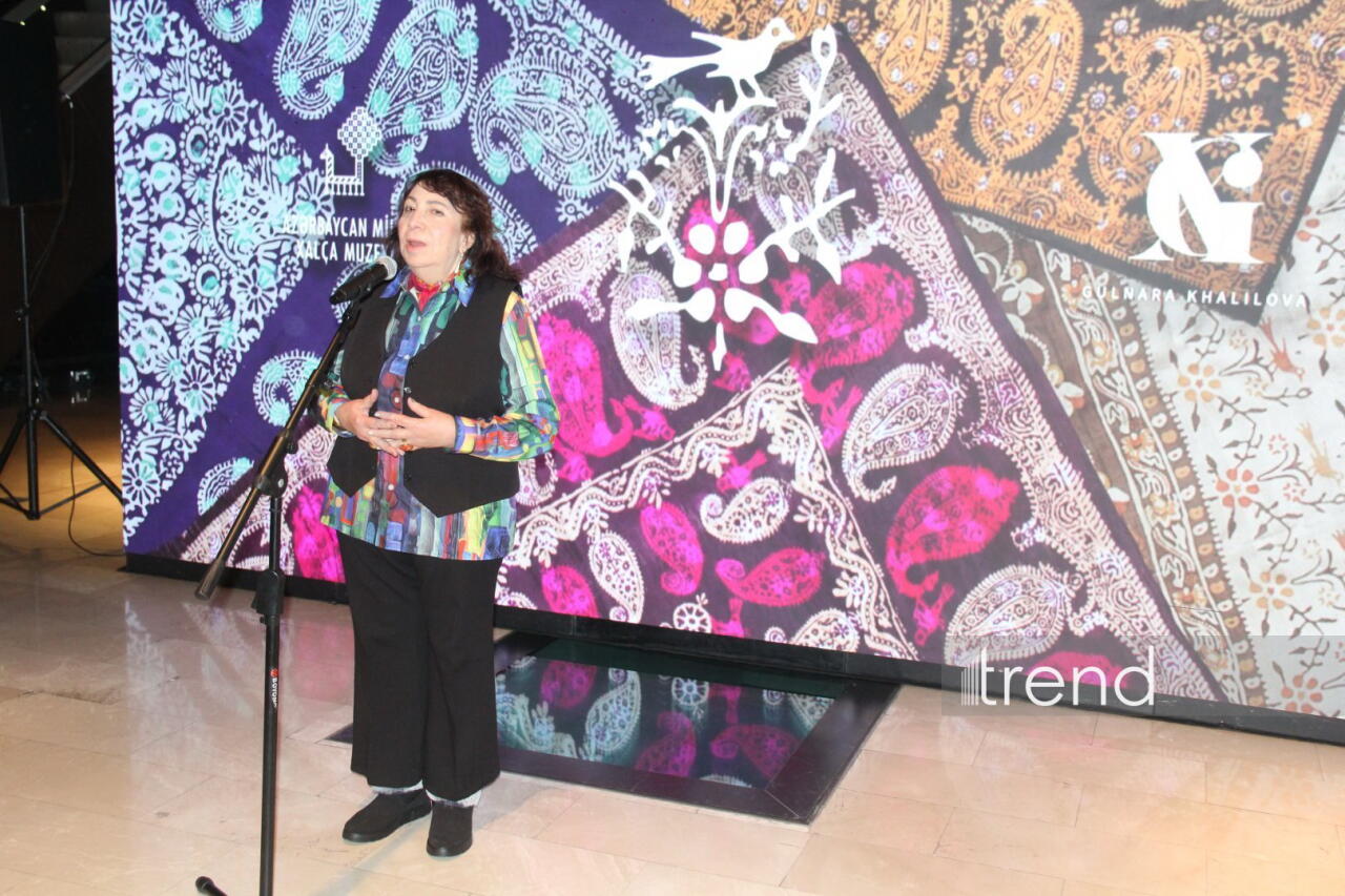 Азербайджанский музей ковра и Гюльнара Халилова представили "Новую историю кялагаи"