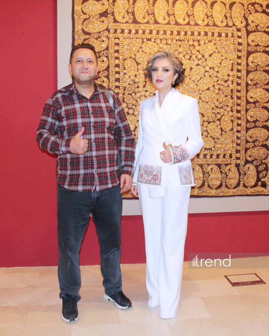 Азербайджанский музей ковра и Гюльнара Халилова представили "Новую историю кялагаи"