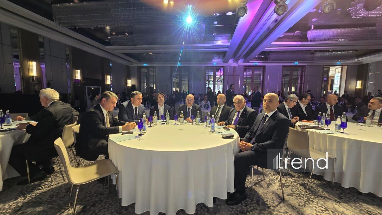 В Баку проходит II Международный Каспийский инновационный форум