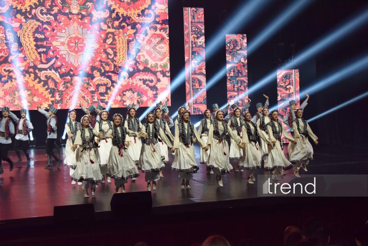 Феерический юбилей Тараны Мурадовой во Дворце Гейдара Алиева