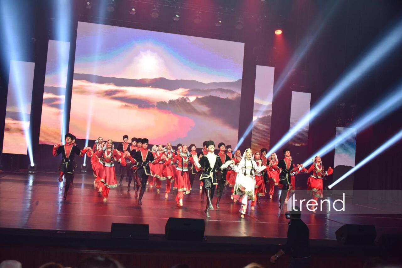 Феерический юбилей Тараны Мурадовой во Дворце Гейдара Алиева