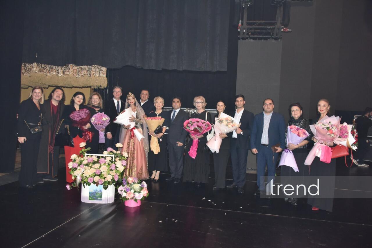 Феерический юбилей Тараны Мурадовой во Дворце Гейдара Алиева