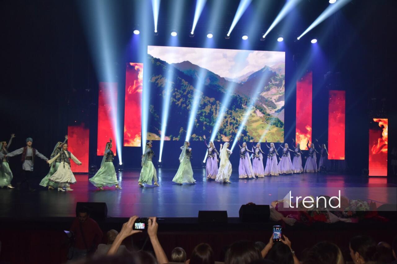 Феерический юбилей Тараны Мурадовой во Дворце Гейдара Алиева