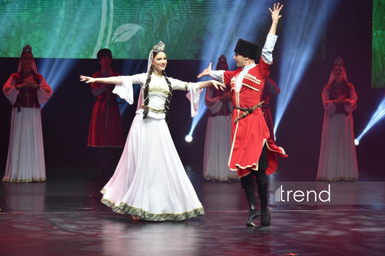 Феерический юбилей Тараны Мурадовой во Дворце Гейдара Алиева