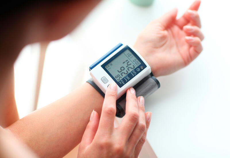 Названа скрытая причина высокого давления у миллионов пациентов