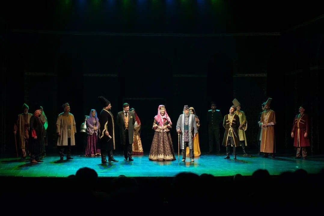 Amaliya Pənahova Dram Teatrda “Xurşidbanu Natəvan”la yad edildi