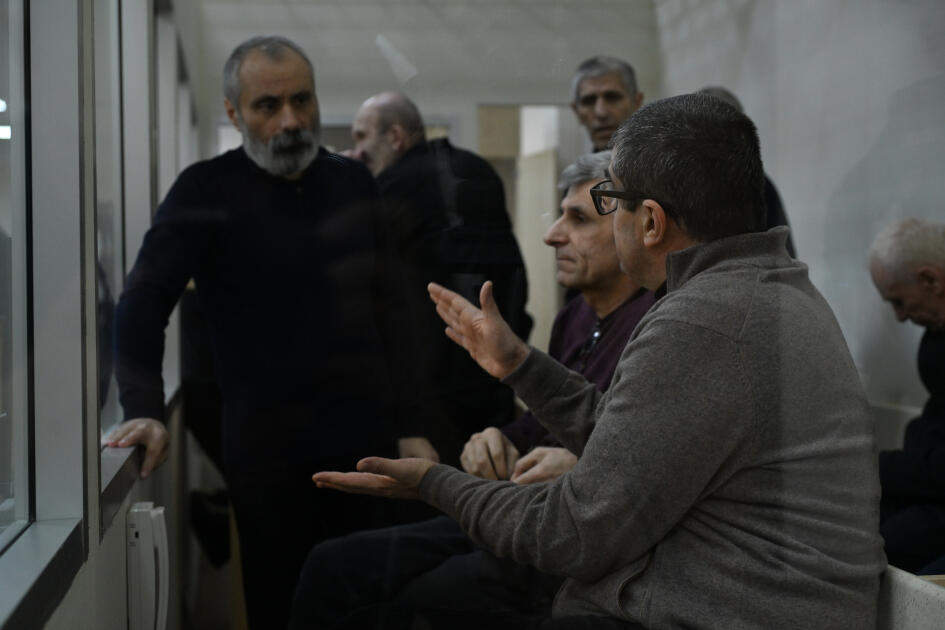 Ermənistan vətəndaşlarının məhkəməsində 6 təqsirləndirilən şəxsin vəkili müdafiə çıxışı edib