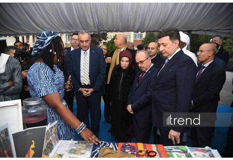 В Азербайджанском медицинском университете прошел Межкультурный студенческий фестиваль с участием более 20 стран