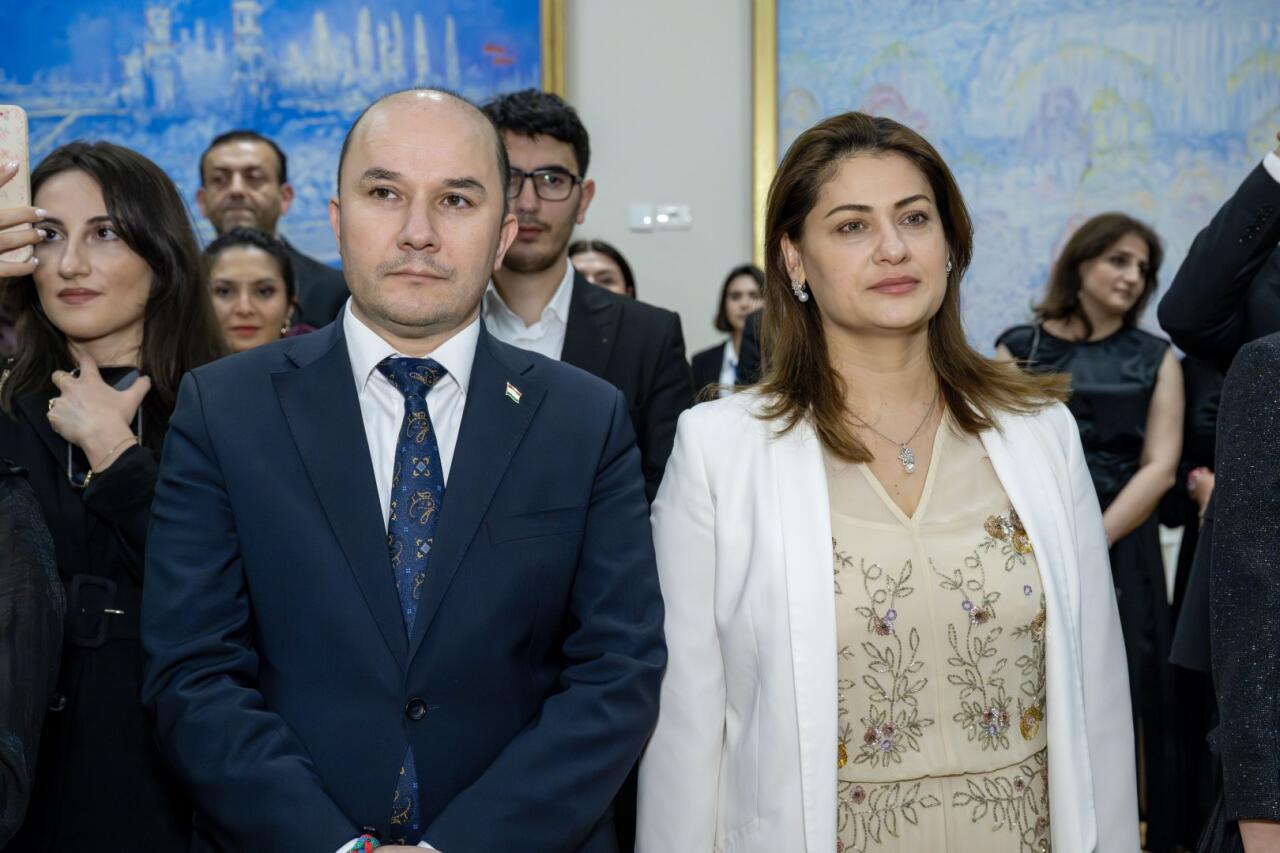 В Баку состоялся изысканный Венский бал