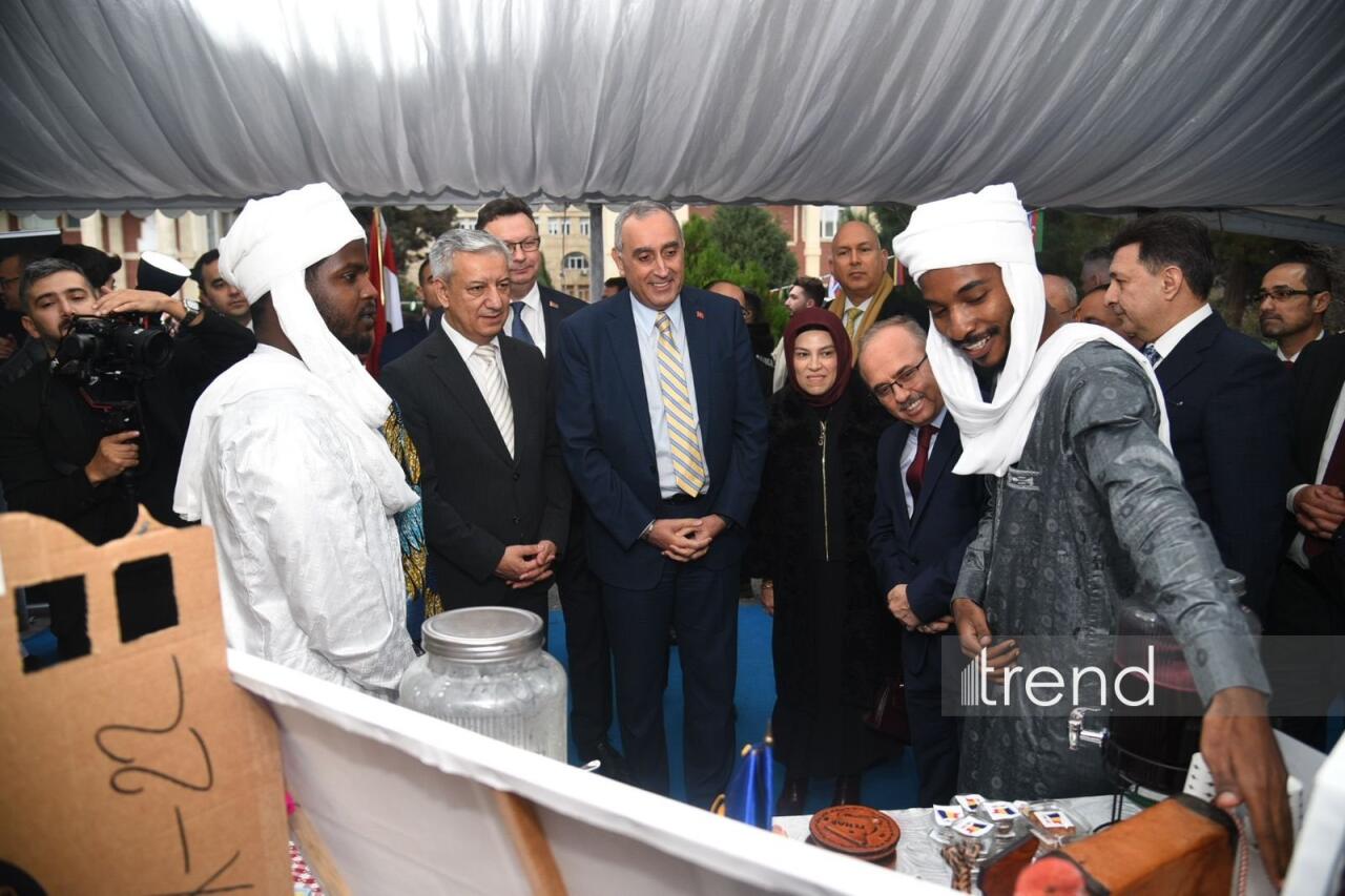 В Азербайджанском медицинском университете прошел Межкультурный студенческий фестиваль с участием более 20 стран