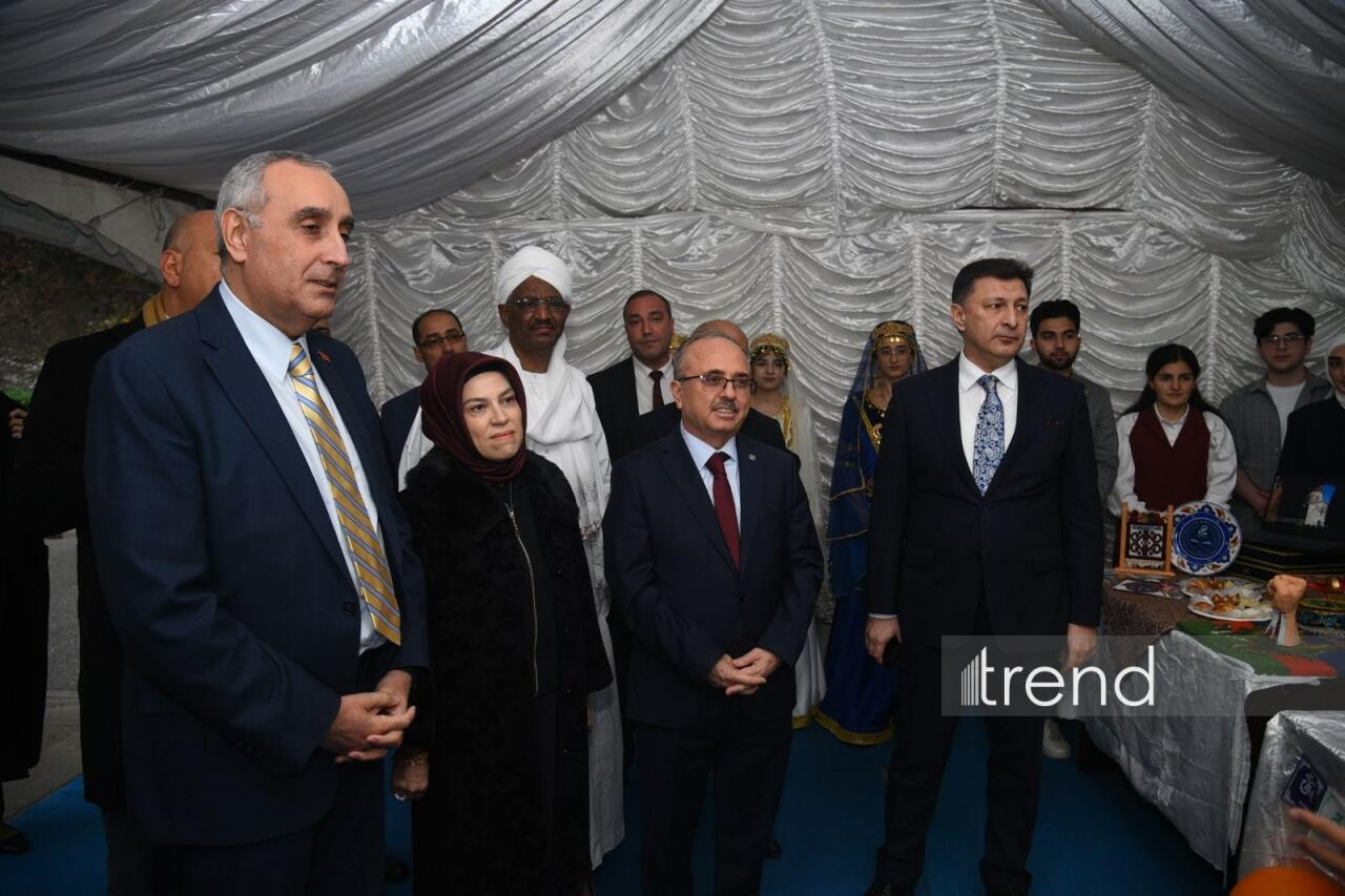 В Азербайджанском медицинском университете прошел Межкультурный студенческий фестиваль с участием более 20 стран