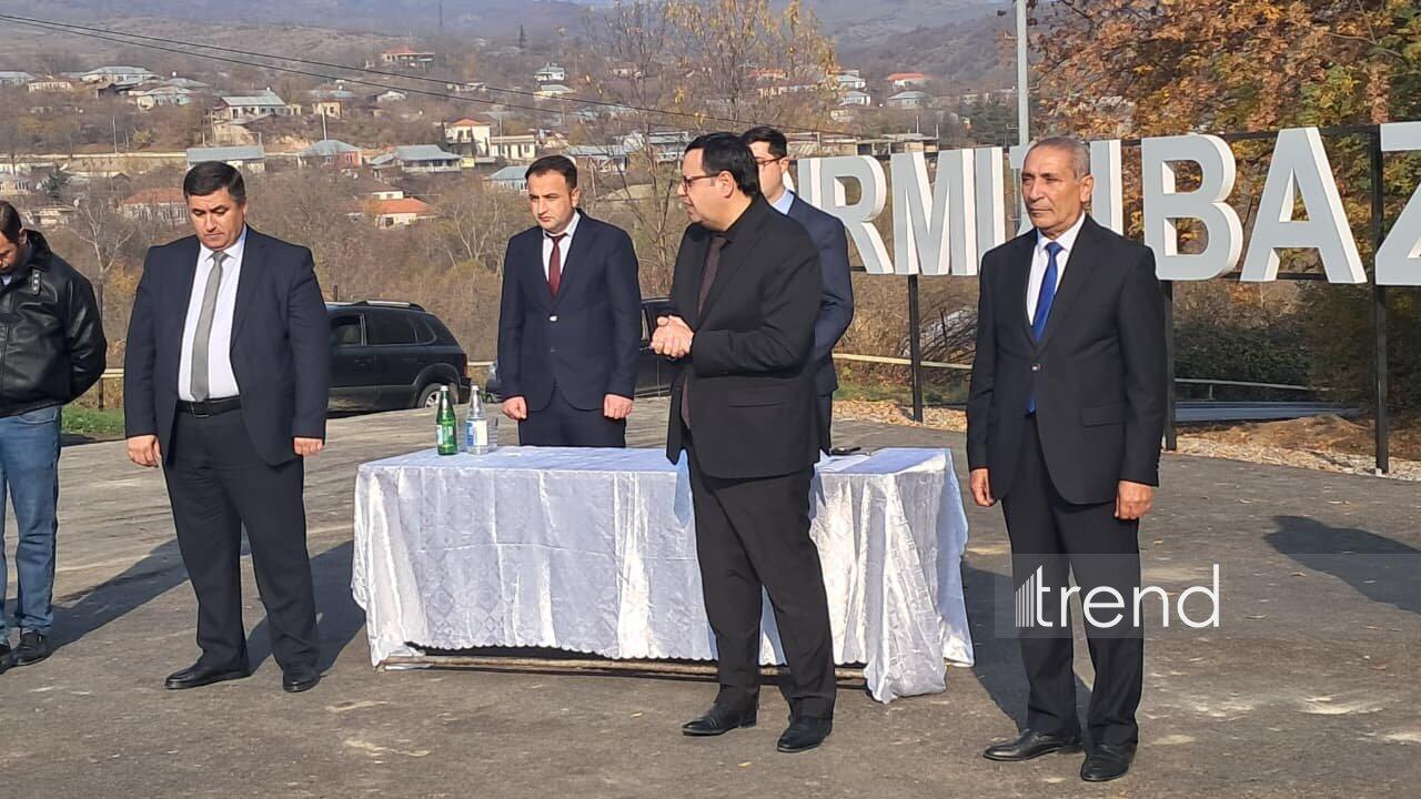 Xocavəndin Qırmızı Bazar qəsəbəsinə növbəti köç olub