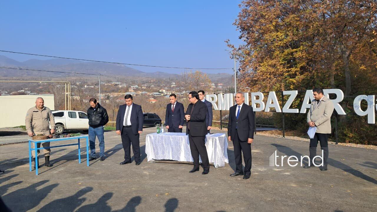 Xocavəndin Qırmızı Bazar qəsəbəsinə növbəti köç olub