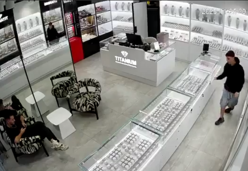 Срыв ограбления ювелирного магазина в Израиле облетел соцсети