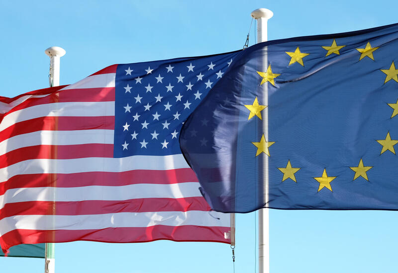 В Пекине указали, почему ЕС принял тарифы США