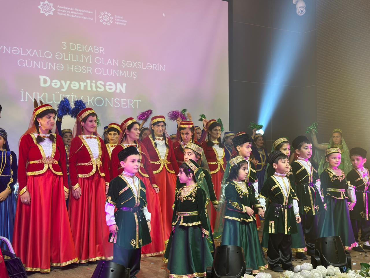 В Гянджинской государственной филармонии представлена инклюзивная концертная программа "DəyərliSƏN"