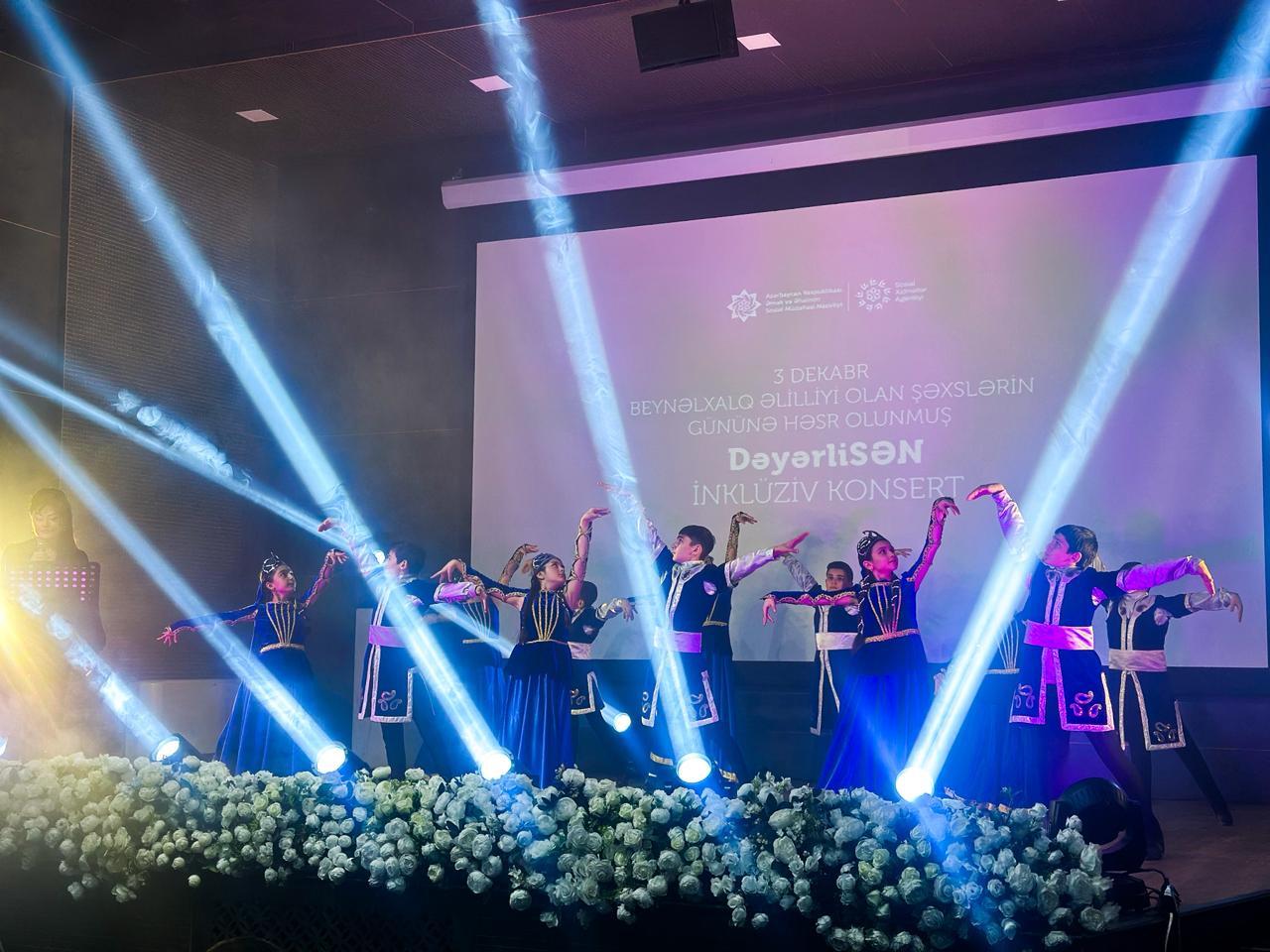 В Гянджинской государственной филармонии представлена инклюзивная концертная программа "DəyərliSƏN"