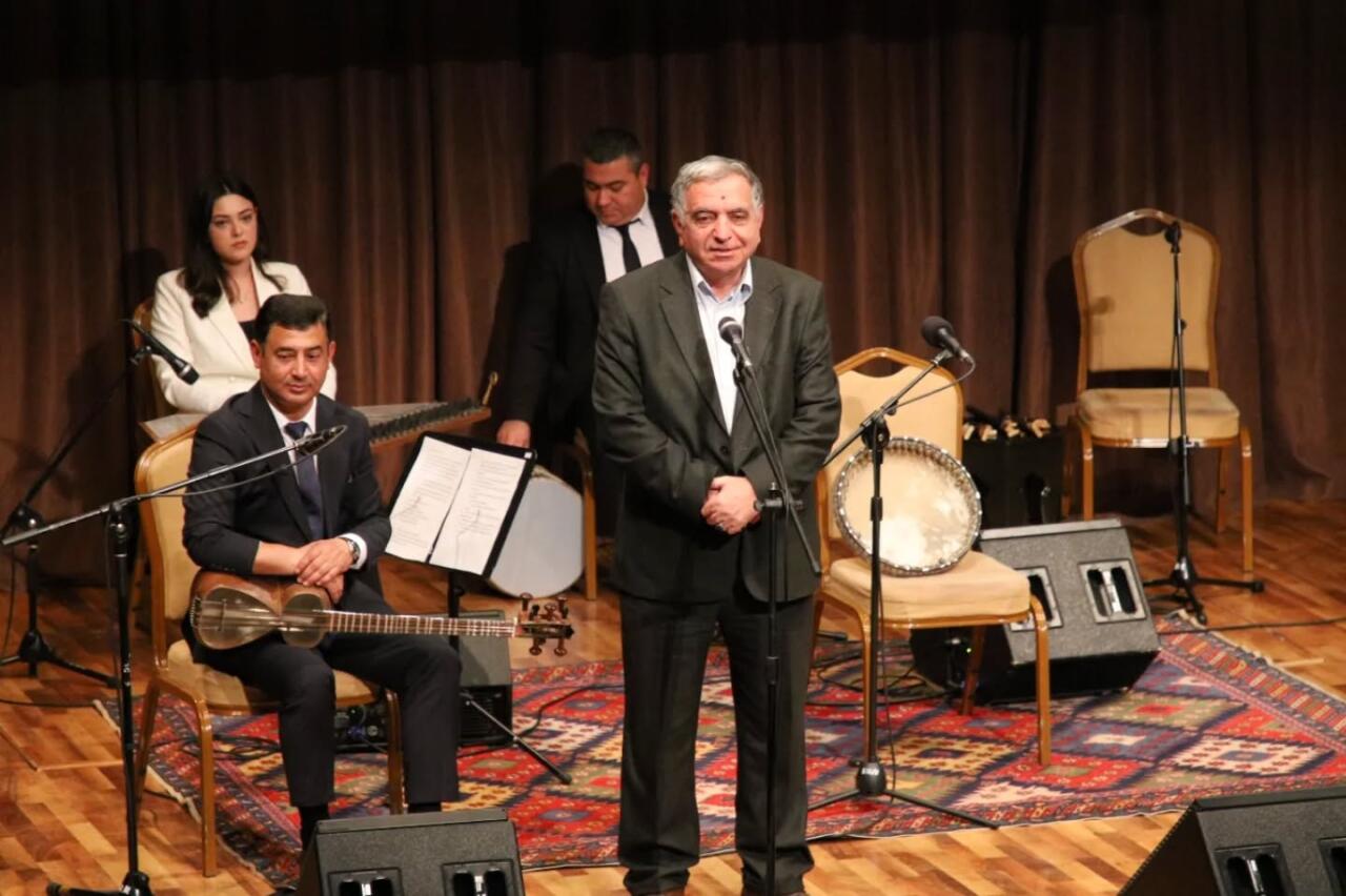 В Баку прошел литературно-художественный вечер, посвящённый 190-летию Сеида Азима Ширвани