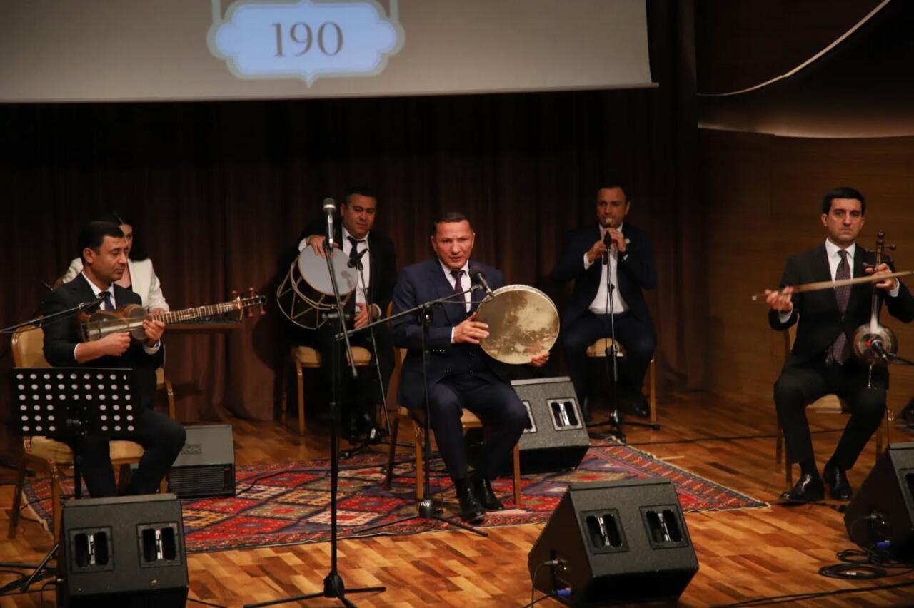 В Баку прошел литературно-художественный вечер, посвящённый 190-летию Сеида Азима Ширвани