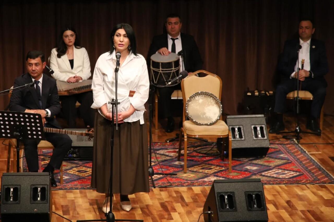 В Баку прошел литературно-художественный вечер, посвящённый 190-летию Сеида Азима Ширвани