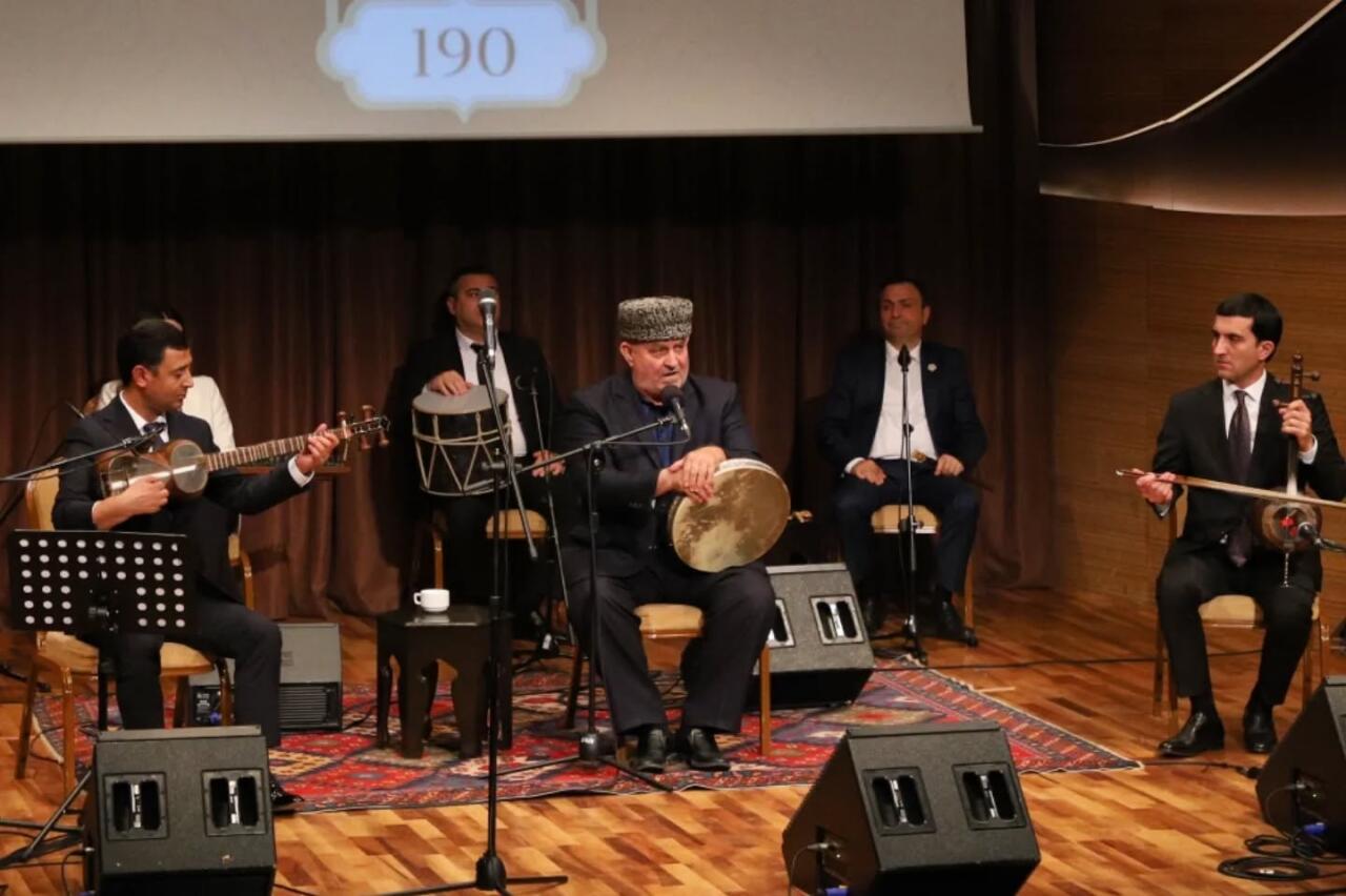 В Баку прошел литературно-художественный вечер, посвящённый 190-летию Сеида Азима Ширвани