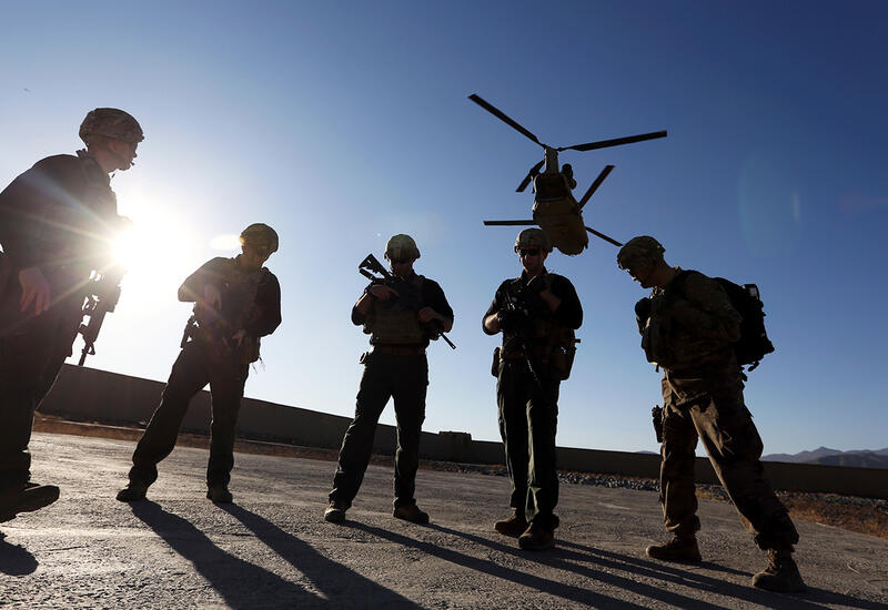 Евросоюз пытается убедить США не сокращать число военных в Европе