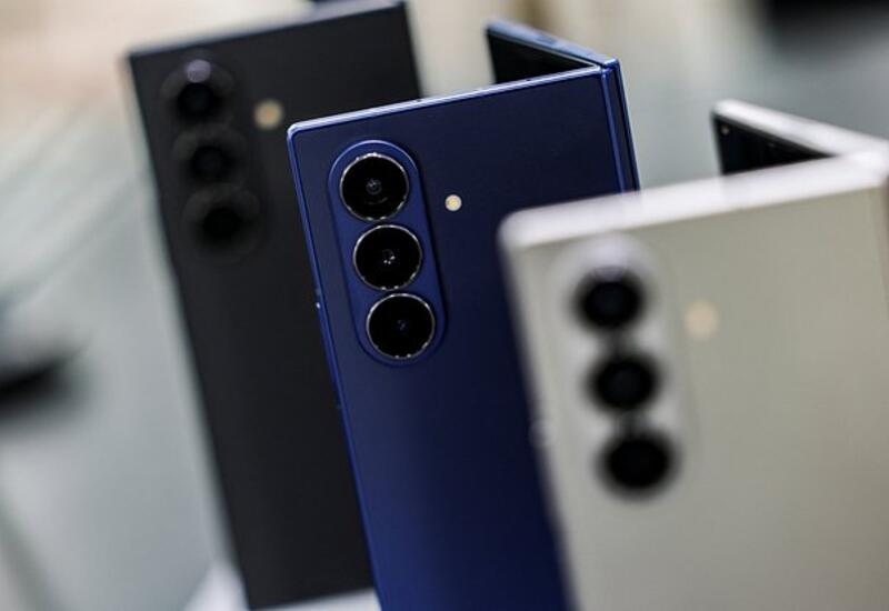 Samsung начнет экономить на смартфонах