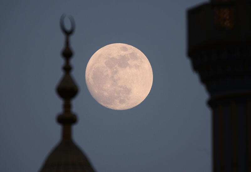 Когда произойдет следующее суперлуние?