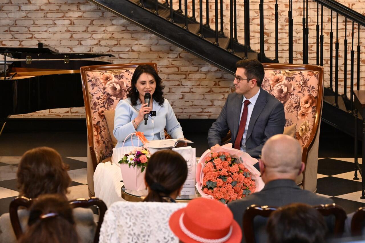 В Баку презентована книга Бахруза Нифталиева "Письма Богу"