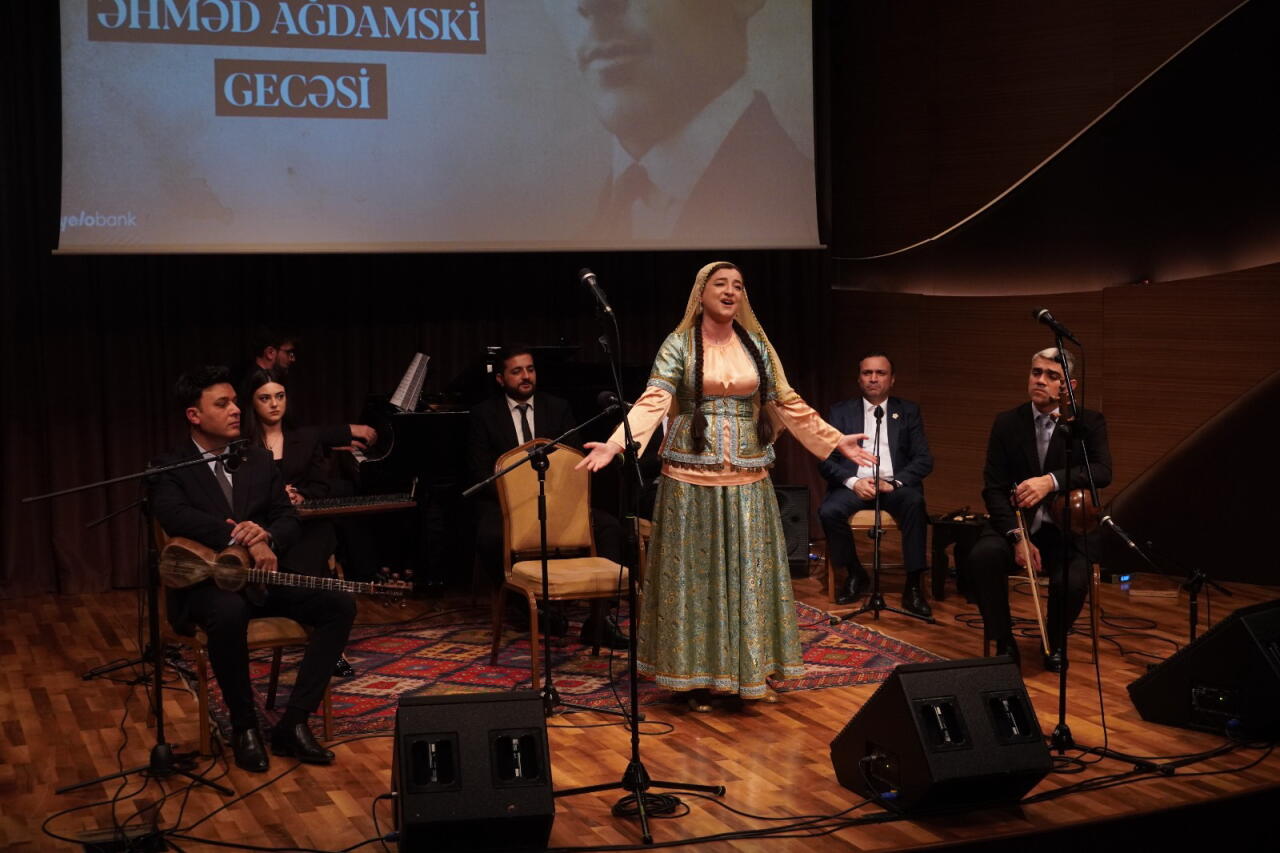 Уникальный артист Ахмед Агдамский и его легендарные женские партии – по следам творческого наследия