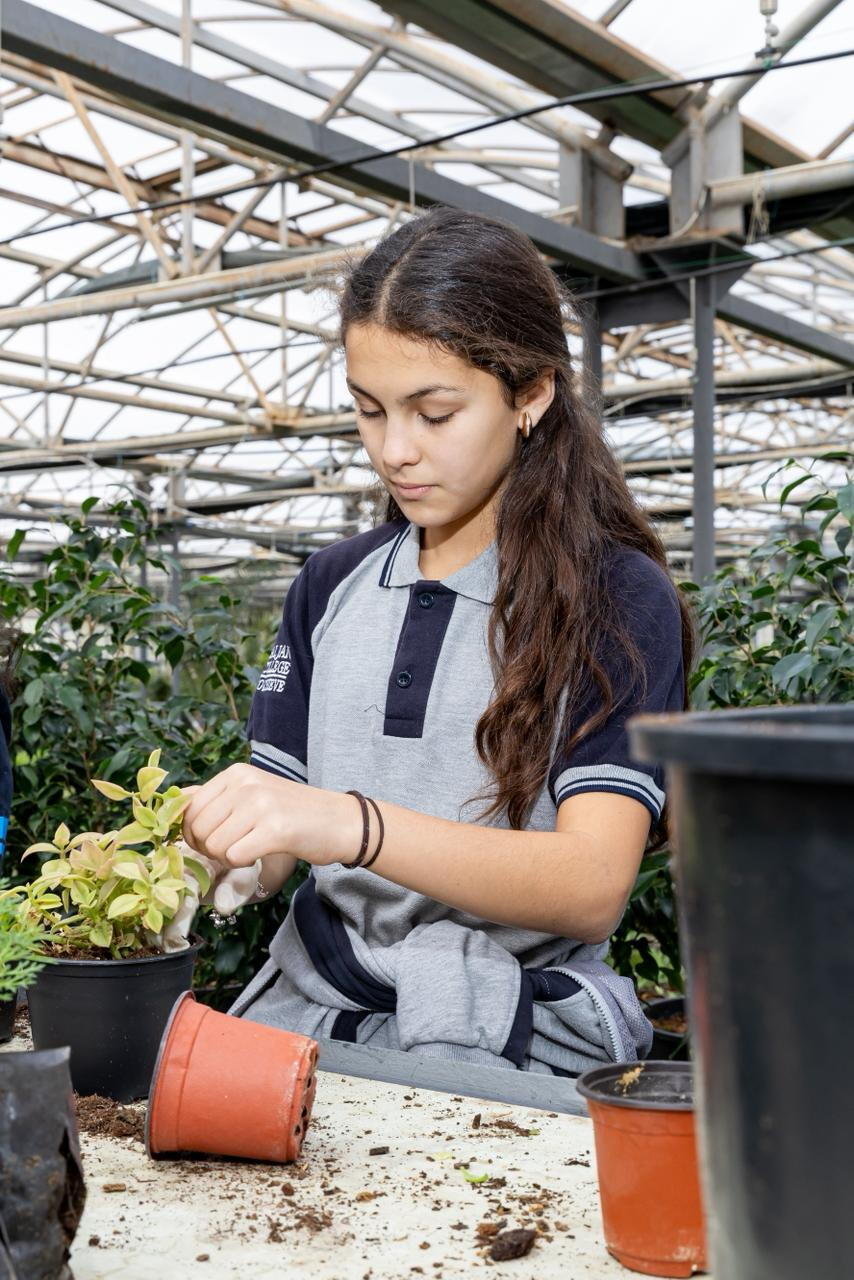 IDEA организовало экскурсию для школьников в Инновационный центр Экопарк