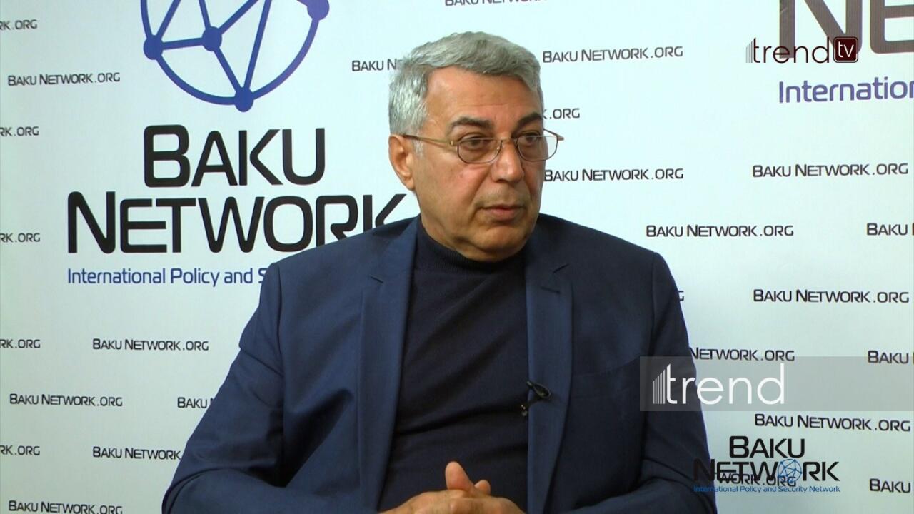 Интерес к азербайджанскому искусству ковроткачества растет во всем мире - Эльдар Гаджиев в передаче «Диалог с Тофиком Аббасовым»