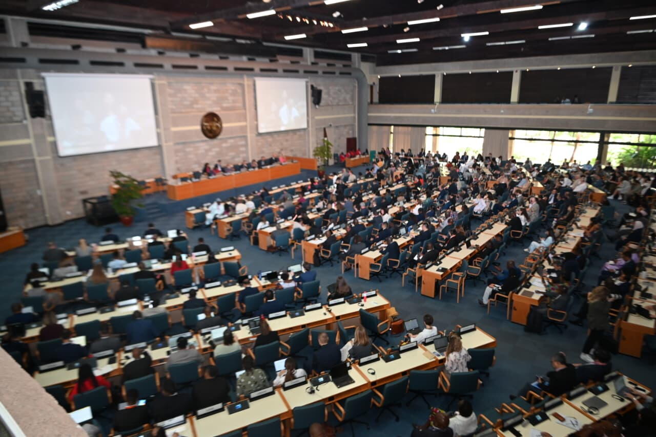 Azərbaycan BMT-nin Ətraf Mühit Proqramının Daimi Nümayəndələr Komitəsinin açıq iclasına sədrlik edir