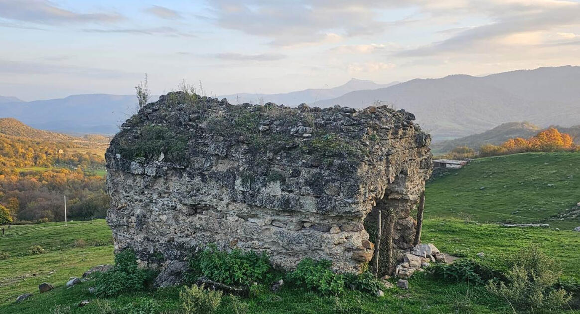 Сколько еще памятников инвентаризовано в Карабахе?