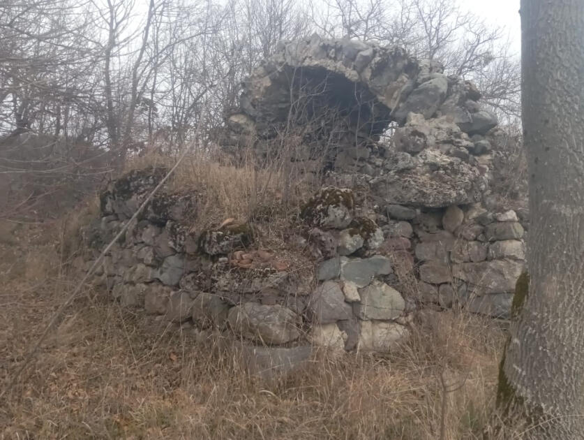 Сколько еще памятников инвентаризовано в Карабахе?