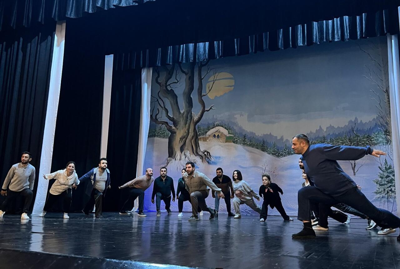 В Мингячевире прошел мастер-класс по профессиональному театральному искусству