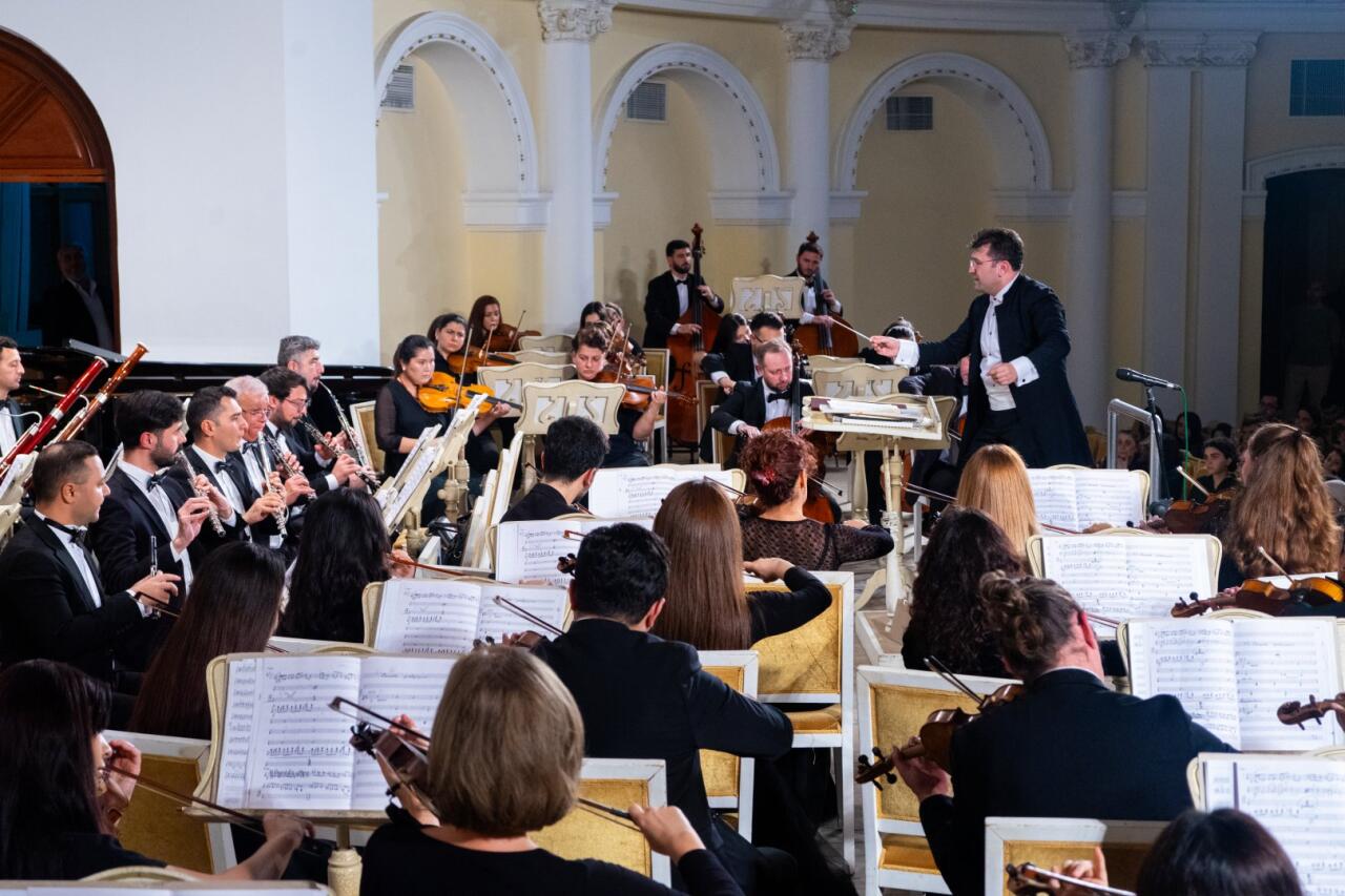 Где время замерло и растворилось в шквале чувств - так началась зима в Баку