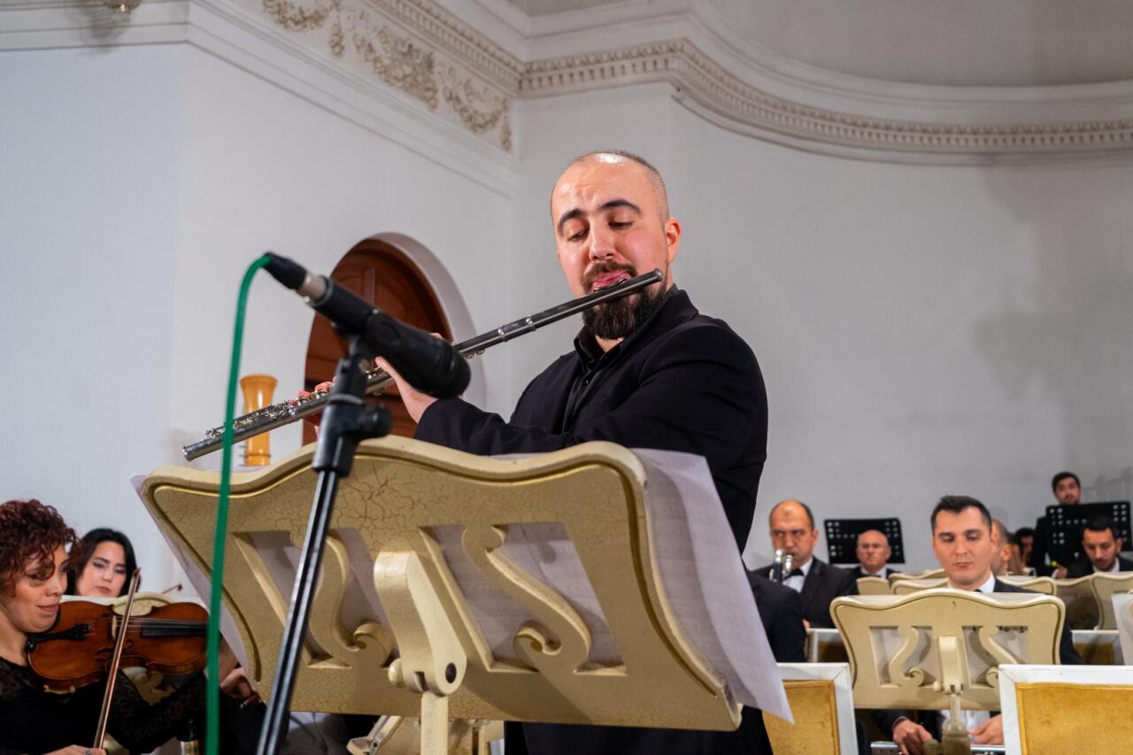 Где время замерло и растворилось в шквале чувств - так началась зима в Баку