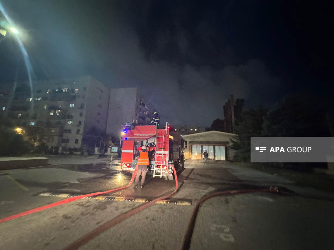 Пожар в ресторане в Баку