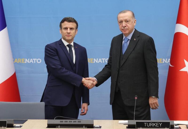 Эрдоган обсудил с Макроном Южный Кавказ
