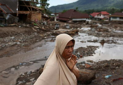 Ущерб от наводнений в Индонезии оценили в миллиарды долларов - ВИДЕО