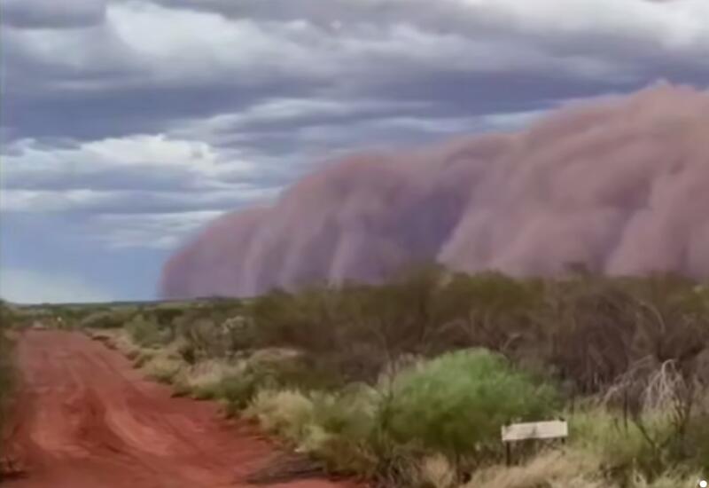 Песчаная буря накрыла шахтеров в Австралии