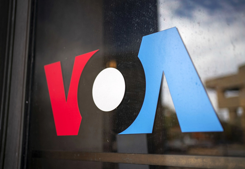 Трамп продолжит массовые сокращения в "Голосе Америки"